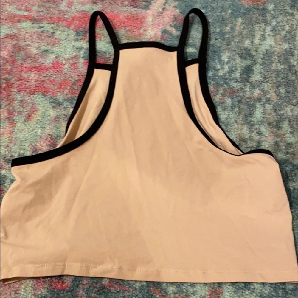 H&M crop top - Picture 3 of 3